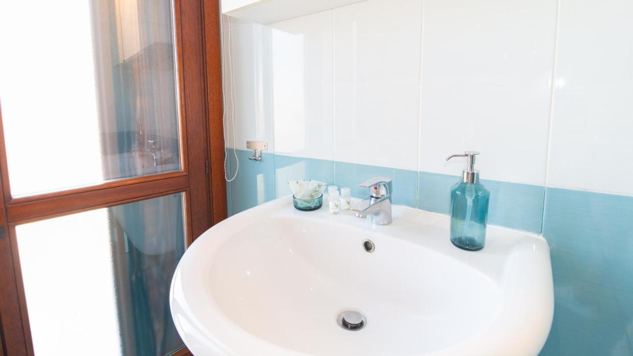 Sardinianworld - Xenia Boutique Tirso Appartement Oristano Buitenkant foto